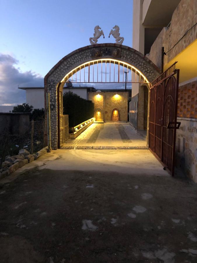 The Sunset Villa Leven Vlorë エクステリア 写真
