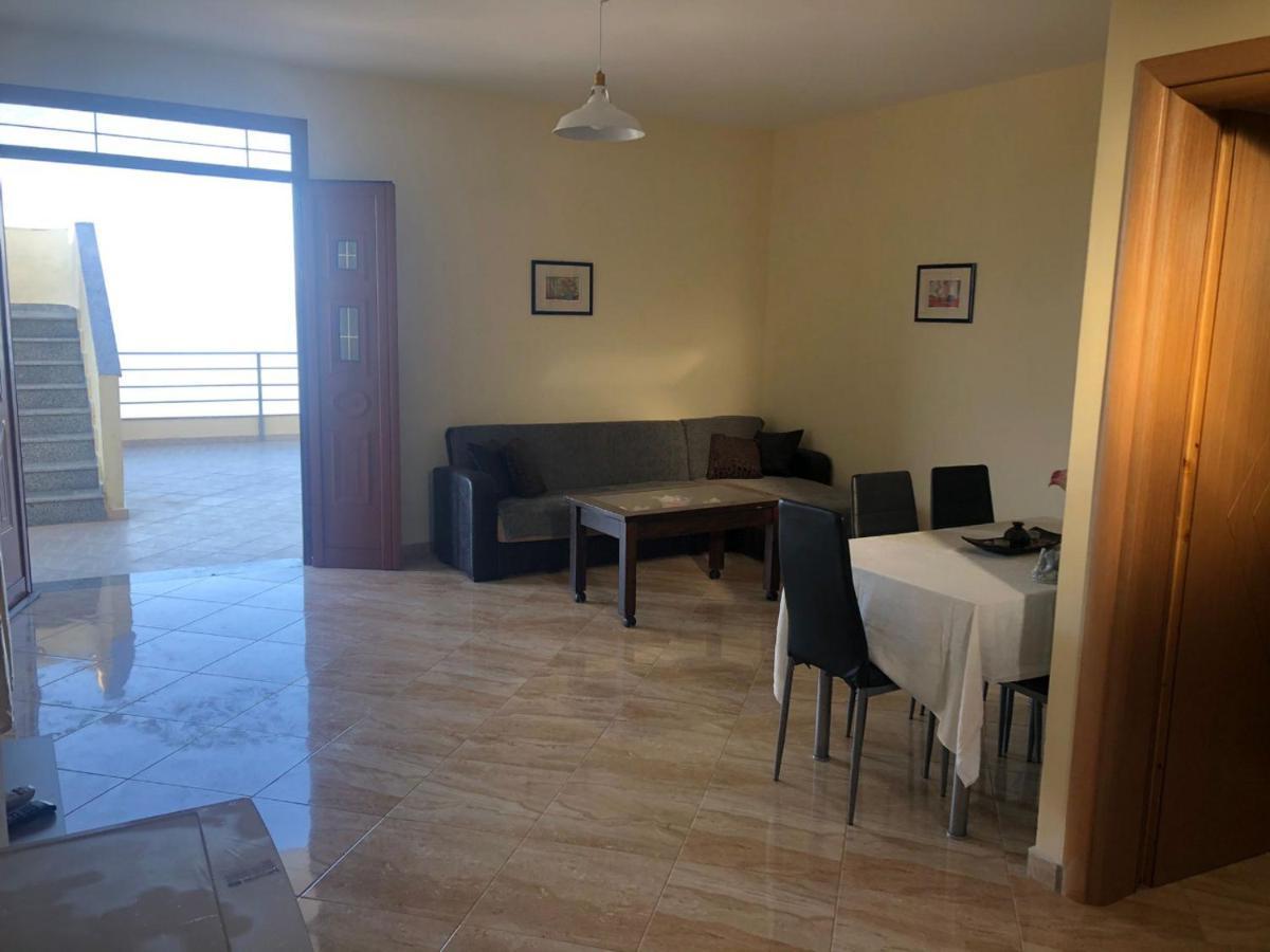 The Sunset Villa Leven Vlorë エクステリア 写真