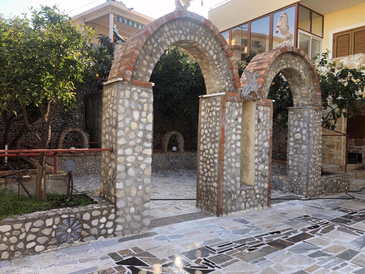 The Sunset Villa Leven Vlorë エクステリア 写真